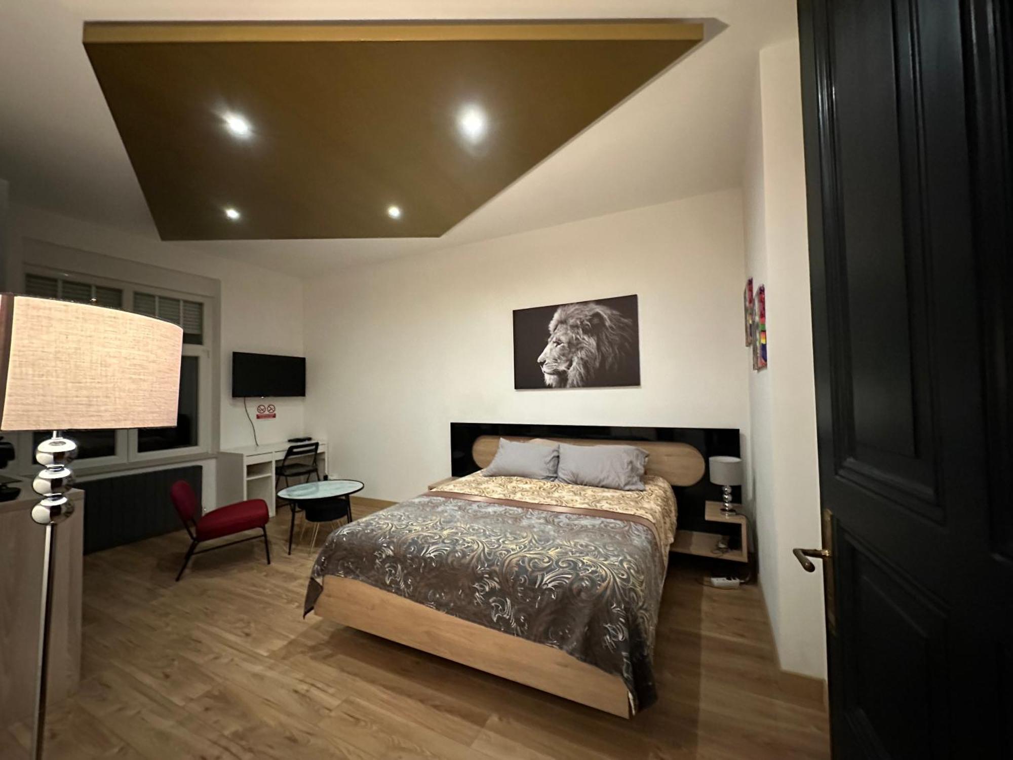 Serenity Bed Palace 2 Metz Gare Esterno foto